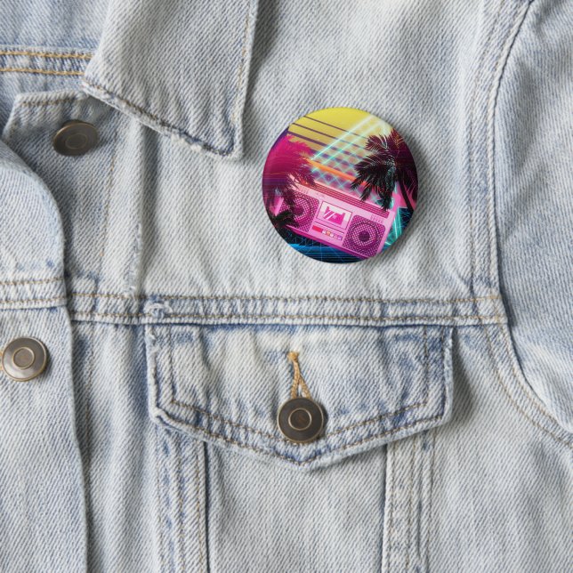 Macaron Rond 5 Cm Boombox rose Funky des années 80 avec palmiers (En situation)