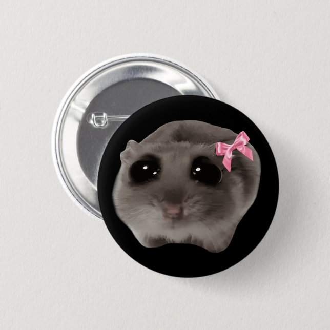 Macaron Rond 5 Cm Bouton Coquette Sad Hamster Meme Pin (Devant & derrière)