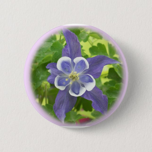Macaron Rond 5 Cm Bouton de fleurs de colonne d'Aquilegia (Devant)