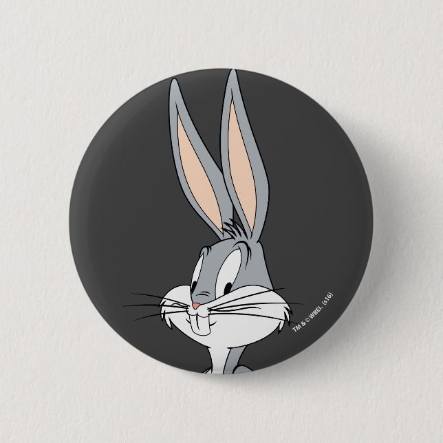 Macaron Rond 5 Cm BUGS BUNNY™ | Mains sur les hanches (Devant)