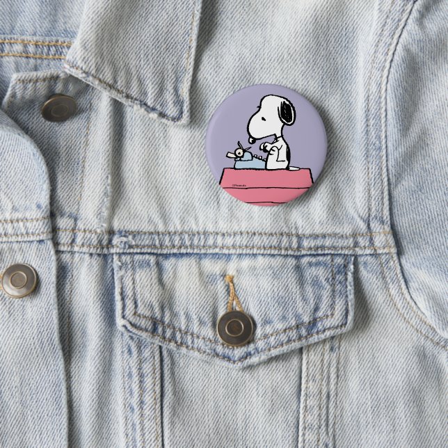 Macaron Rond 5 Cm cacahuètes | Snoopy à la machine à écrire (En situation)