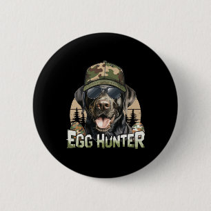 Macaron Rond 5 Cm Chasseur d'oeufs Casquette de Camo Black Labrador 