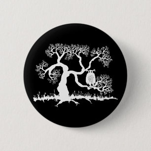 Macaron Rond 5 Cm Chouette éffrayante dans l'arbre