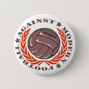 Macaron Rond 5 Cm Contre le football moderne