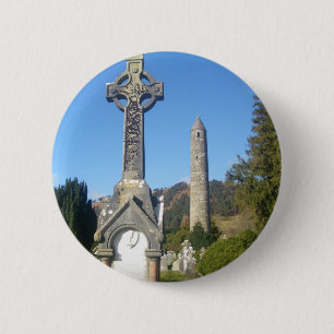 Macaron Rond 5 Cm Croix et tour ronde Glendalough de St Kevin