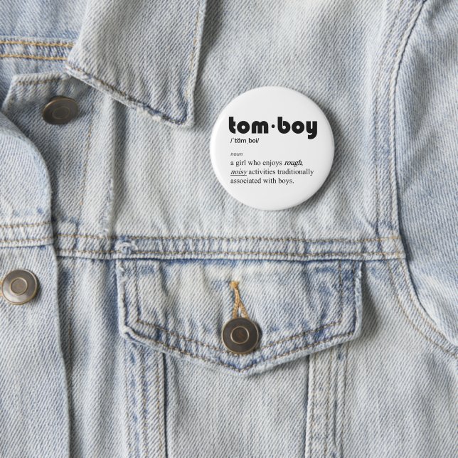 Macaron Rond 5 Cm Définition d'un tomboy sur un bouton amusant (En situation)