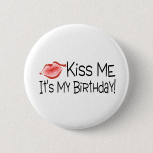 Macaron Rond 5 Cm Embrassez-moi son mon baiser d'anniversaire