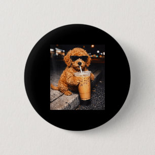 Macaron Rond 5 Cm Goldendoodle buvant un café glacé mème animal drôl
