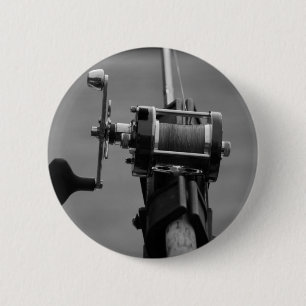 Macaron Rond 5 Cm Gone Fishing.jpg