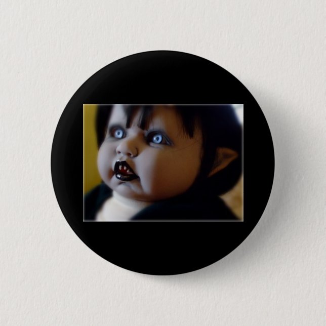 Macaron Rond 5 Cm goupille de poupée d'horreur (Devant)