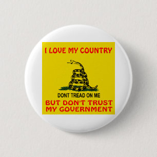 Macaron Rond 5 Cm J'aime mon pays mais ne fais pas confiance à mon