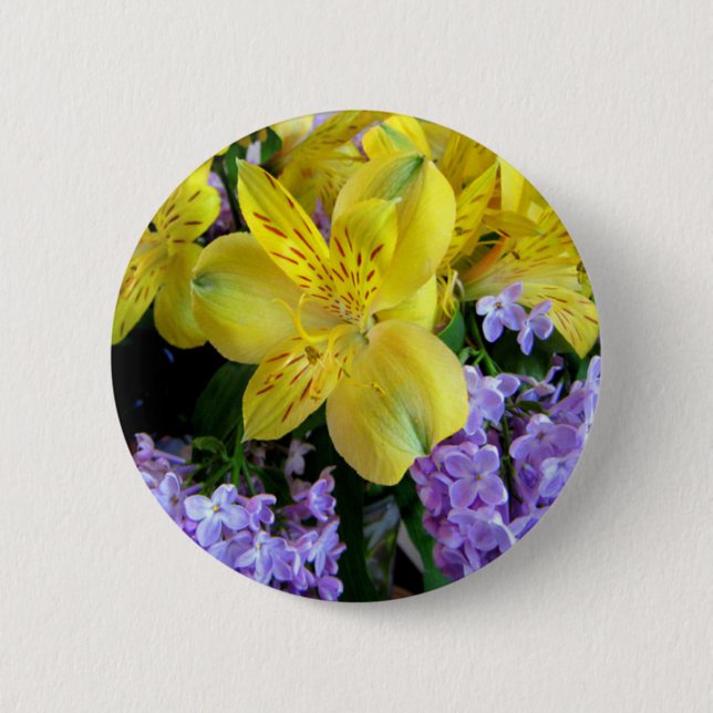 Macaron Rond 5 Cm Jaune et Fleurs Lilac Violettes (Devant)