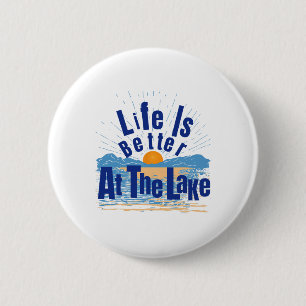 Macaron Rond 5 Cm La vie est meilleure au lac Bum pêche bateau Gif