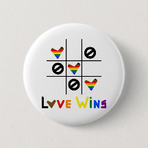 L'amour est l'amour Tic Tac Toe Drapeau de Fierté