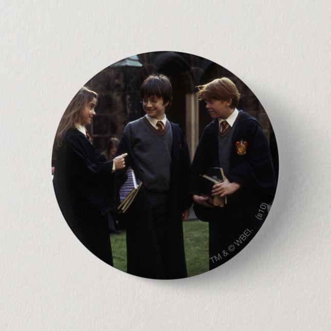 Macaron Rond 5 Cm Le groupe en dehors de Hogwarts (Devant)