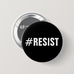 Macaron Rond 5 Cm le #Resist, texte blanc audacieux sur le noir,