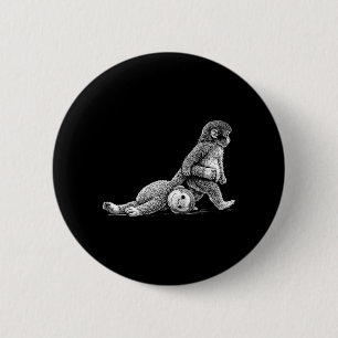 Macaron Rond 5 Cm Mignon bébé singe câlinant une poupée en peluche j