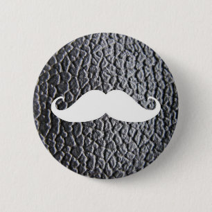 Macaron Rond 5 Cm Moustache blanche drôle sur le motif en cuir noir