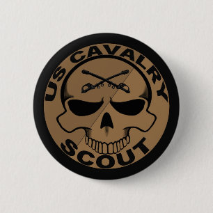 Macaron Rond 5 Cm Noir et or de crâne de scout de Cav
