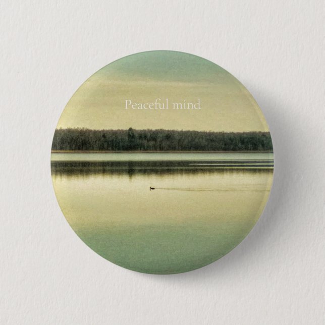 Macaron Rond 5 Cm Peaceful Mind – Original Lake Photography Button (Devant)