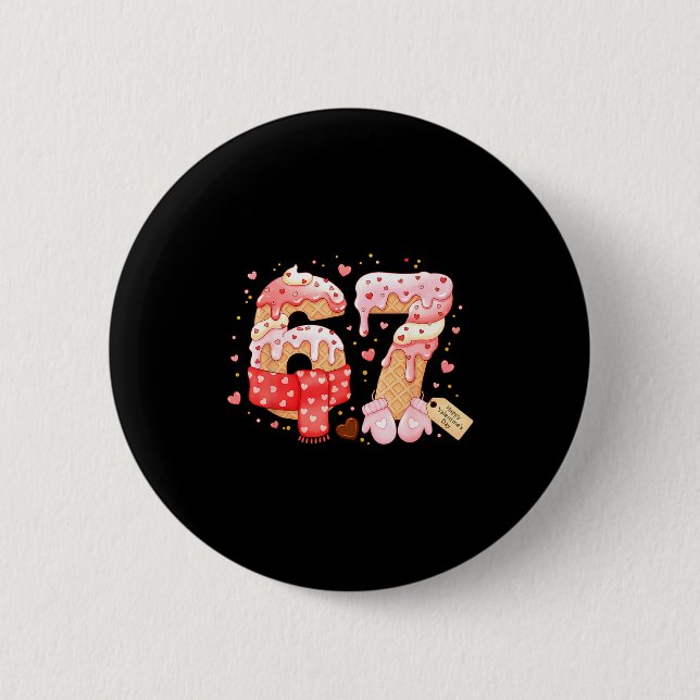 Macaron Rond 5 Cm Six Seven Crème Glacée Drip Cool Meme 67 Drôle de  (Devant)