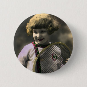 Macaron Rond 5 Cm Sports vintages, Bonne Fille tenant une raquette d