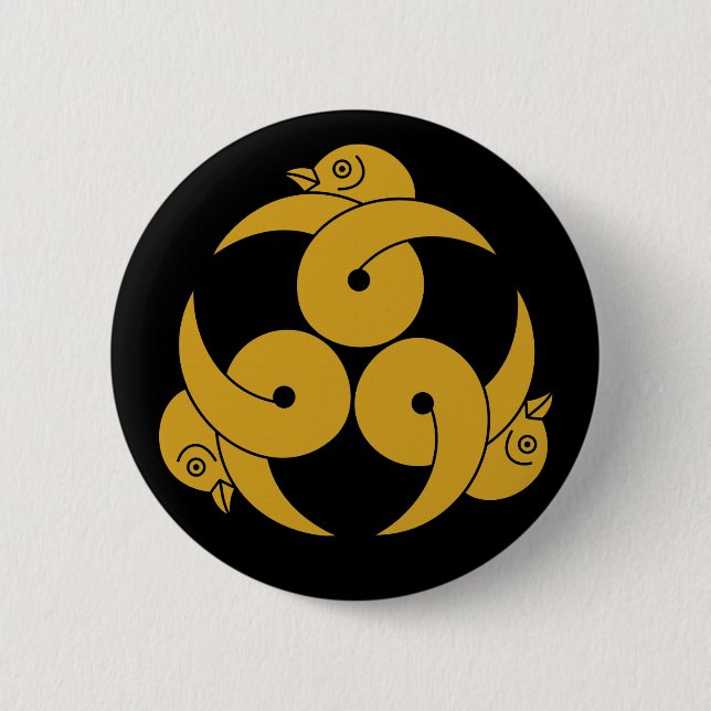 Macaron Rond 5 Cm Three looped wild geese, heads facing outward (Devant)