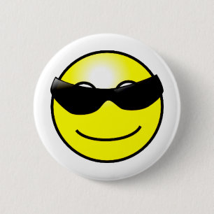 Macaron Rond 5 Cm Visage jaune de lunettes de soleil fraîches