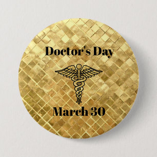 Macaron Rond 7,6 Cm Bouton d'or du jour des médecins avec Caduceus
