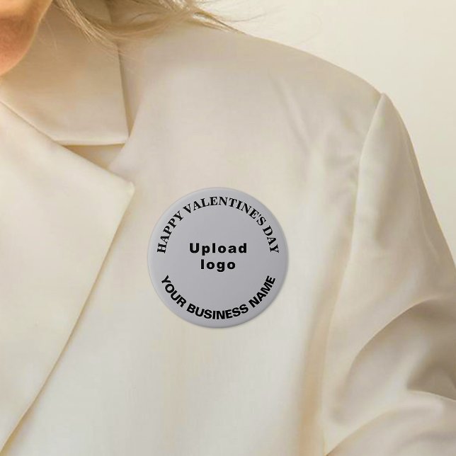 Macaron Rond 7,6 Cm Business Valentine Salutation sur le bouton gris r (Business name and logo with Happy Valentine's Day greeting on gray round button.)