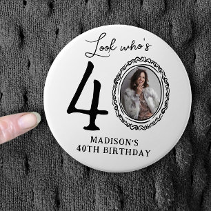 Macaron Rond 7,6 Cm Drôle de regard qui a 40 ans ! Photo 40e anniversa
