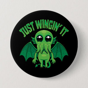 Macaron Rond 7,6 Cm Just Wingin' It Mignon Kawaii Cthulhu