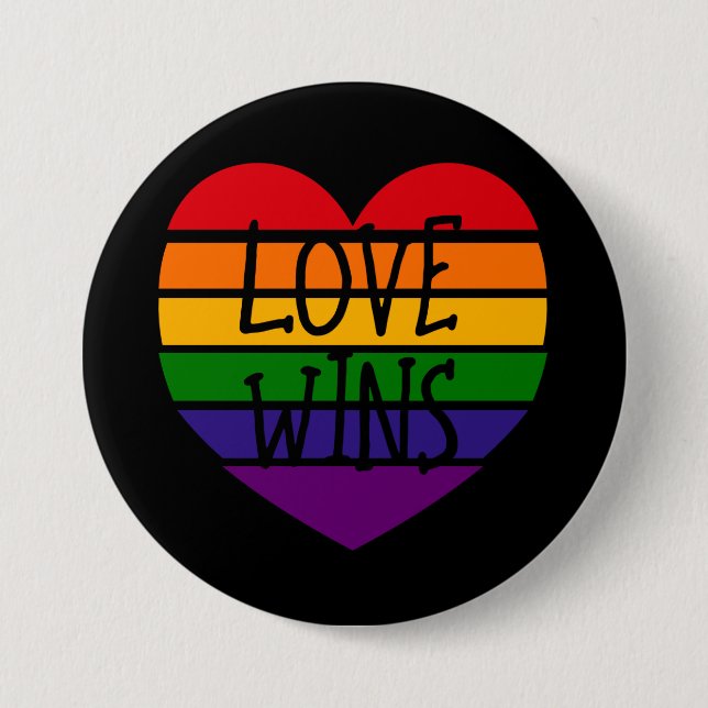 Macaron Rond 7,6 Cm L'amour gagne Rainbow Heart (Devant)
