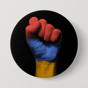 Macaron Rond 7,6 Cm Poing serré augmenté avec le drapeau arménien