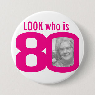 Macaron Rond 7,6 Cm Regardez qui est 80 photo rose sur blanc