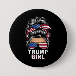 Macaron Rond 7,6 Cm Trump Girl Messy Bun USA Drapeau Trump 2024 Electi