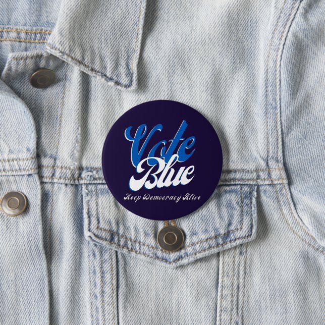 Macaron Rond 7,6 Cm Vote Blue Retro Style Word Art (En situation)