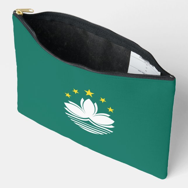 Macau flag accessory pouch (Open)