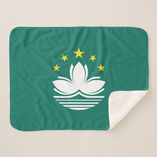 Macau Flag Sherpa Blanket (Front (Horizontal))