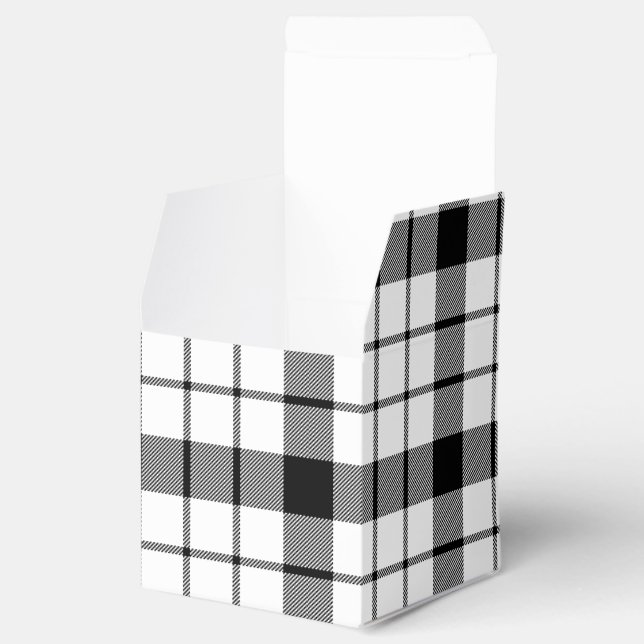 MacFarlane tartan black white plaid Favor Box (Opened)