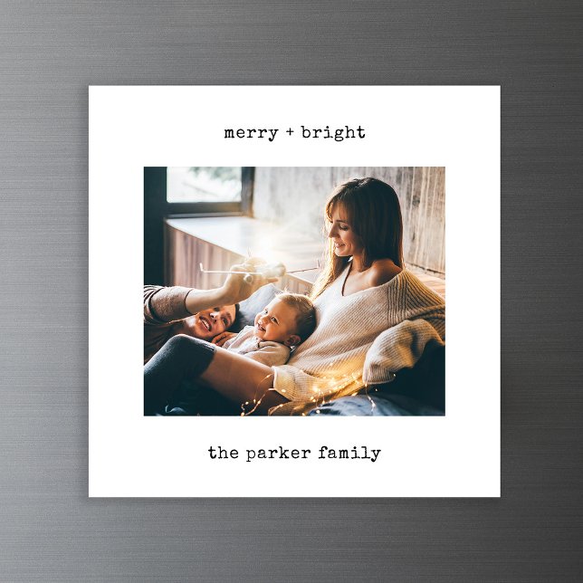 Machine à écrire minimale | Carte magnétique photo (A stylish magnetic Christmas photo card)