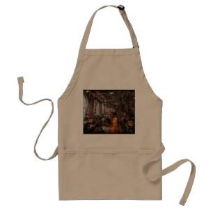 Machinist - A fully functioning machine shop Standard Apron
