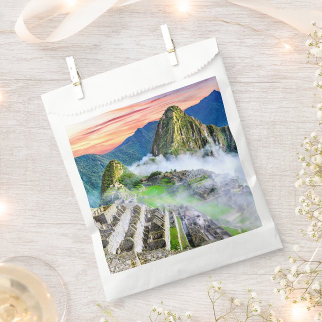  Machu Picchu, Cusco - Peru Favour Bag (Clipped)