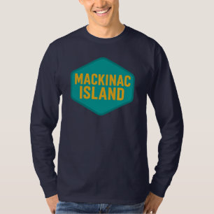 Mackinac Island Retro Badge Bold Michigan Travel T-Shirt