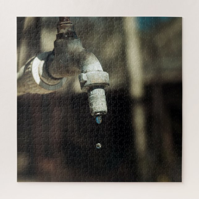 Macro water drop jigsaw puzzle (Vertical)