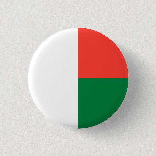 Madagascar Flag 1 Inch Round Button (Front)