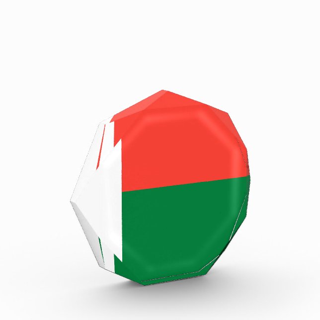 Madagascar flag photo block (Left)