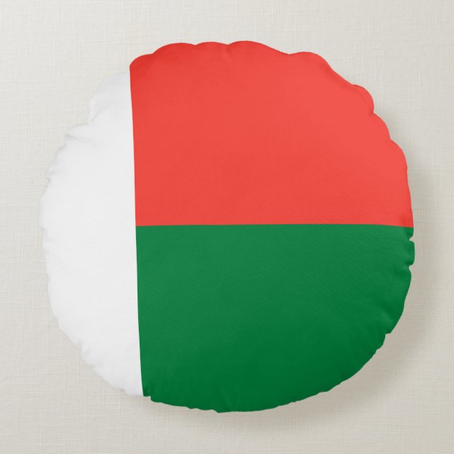 Madagascar Flag Round Pillow (Front)