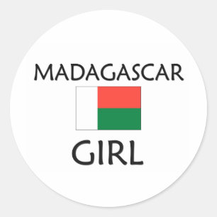 MADAGASCAR GIRL CLASSIC ROUND STICKER