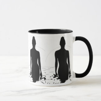Madame de la tasse de café de lac